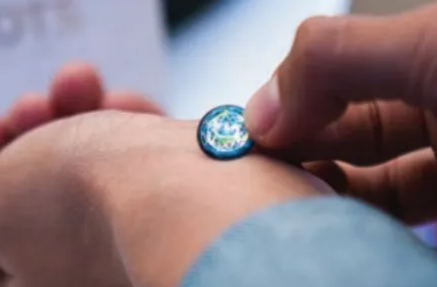 Frequency-Imprinted Patches and Wearables